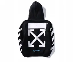 Off-White: Ile kosztuje bluza? Jak rozpoznać oryginał i nie przepłacić?