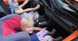 Najlepsze zabawki Mazda MX-5, które zachwycą każdego fana motoryzacji