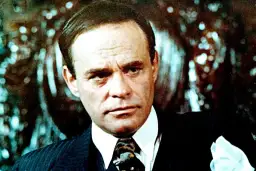 Kariera Nikodema Dyzmy: ile odcinków ma serial i gdzie go obejrzeć?