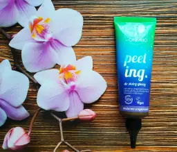 Peeling enzymatyczny OnlyBio: na mokre czy suche włosy lepiej?