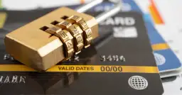 Kiedy komornik odblokuje konto? Ile trwa odblokowanie konta przez komornika?