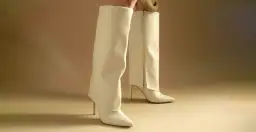 Modne buty na zimę 2025/2026: Jak wybrać idealne i ciepłe?