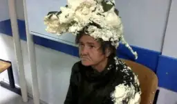 Jak usunąć piankę montażową z ubrania bez uszkodzenia tkaniny