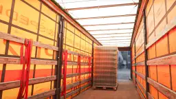 Jak zabezpieczyć ładunek na naczepie, aby uniknąć kosztownych strat