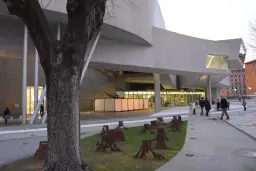 Muzeum sztuki współczesnej Rzym – odkryj najlepsze wystawy i godziny otwarcia