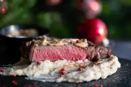 Jakie surówki do steka sprawią, że posiłek będzie wyjątkowy?