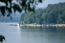 Jeziora Podkarpackie: Odkryj piękno i atrakcje nad wodą