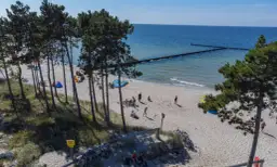 Gdzie najczystsza woda w Bałtyku? Odkryj najlepsze miejsca do kąpieli