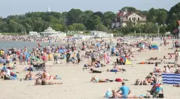 Kiedy ładna pogoda nad morzem? Sprawdź najlepsze miesiące na plażę
