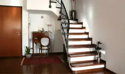 Jak położyć panele na schody betonowe - uniknij najczęstszych błędów