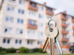 Czy właściciel mieszkania spółdzielczego naprawdę płaci podatek od nieruchomości?