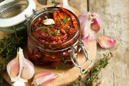 Indeks glikemiczny suszonych pomidorów w oleju czy są bezpieczne?