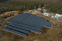 Farma fotowoltaiczna 1 MW: Czy to złoty interes w Polsce?