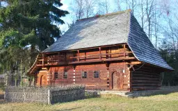 Skansen Zubrzyca: Odkryj fascynującą historię i kulturę Orawy