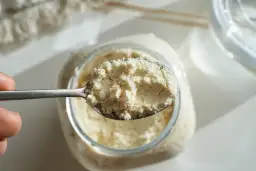 Czy mleko w proszku jest wegańskie? Odkryj prawdę o składzie