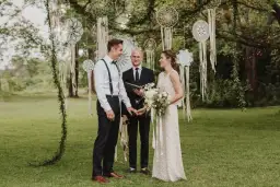 Co potrzeba pannie młodej do ślubu, aby uniknąć stresu i chaosu