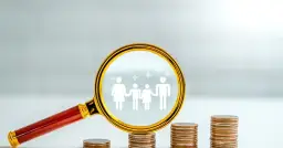 Czy alimenty wlicza się do zasiłku rodzinnego? Sprawdź progi 2026