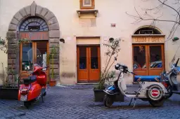 Gdzie zjeść w Rzymie? Odkryj najlepsze tanie restauracje i lokale