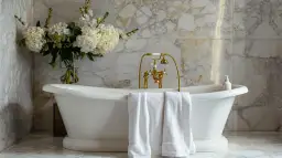 Elegancka łazienka: Jak stworzyć luksusową oazę relaksu?