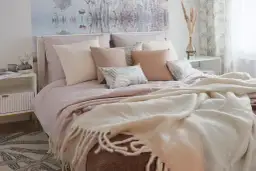 Poduszki dekoracyjne do domu – jakie wybrać?