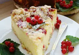 Jak zrobić sernik z czerwoną porzeczką, który podbije serca? Rady