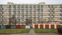 Z czego budowano bloki? Odkryj materiały prefabrykowane z przeszłości