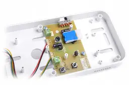 Jak podłączyć domofon 2 żyłowy - proste kroki i najczęstsze błędy