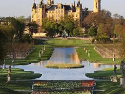 Zamek w Schwerinie: Fascynująca historia i niezwykła architektura