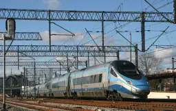 Jak dojechać do Karwii? Sprawdź najlepsze opcje transportu