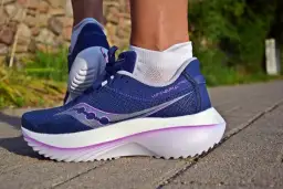 Jak wybrać buty do biegania po asfalcie, aby uniknąć kontuzji