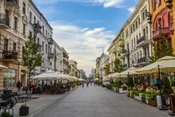 Łódź: Co zwiedzić? Przewodnik po atrakcjach i ikonach miasta