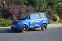 Ile trzeba mieć lat, żeby zrobić prawo jazdy kat B? Sprawdź wymagania!