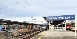 Pociąg z Krzyża: Gdzie się zatrzymuje? Sprawdź trasy i stacje!