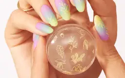 Ile trwa zrobienie manicure hybrydowego i co wpływa na czas wykonania