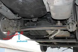 Gdzie jest schowany lewarek w toyocie yaris? Oto co musisz wiedzieć