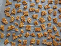 Jak zrobić ciasteczka dla psa? Bezpieczne przepisy i porady eksperta