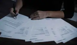 Odstąpienie od umowy kupna samochodu: kiedy i jak to zrobić?