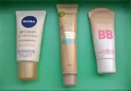 Krem BB Garnier czy Nivea - który produkt naprawdę działa lepiej?