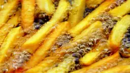 Z czego robi się frytki? Odkryj sekrety idealnych frytek