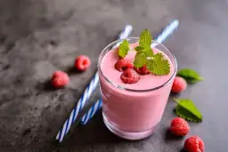 Koktajl po treningu: Odbuduj siły i uniknij zmęczenia po wysiłku