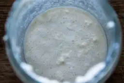 Napój z mleka: Jak kumys może poprawić Twoje zdrowie i samopoczucie