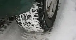 Jaki rozmiar opon na zimę? Wybierz bezpieczne opony dla swojego auta