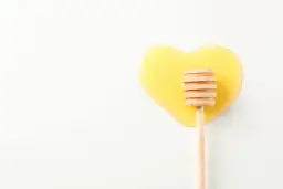 Jak stosować miód na serce, aby poprawić zdrowie i samopoczucie