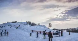 Najlepsze stoki narciarskie w Podlaskiem - sprawdź, co oferują