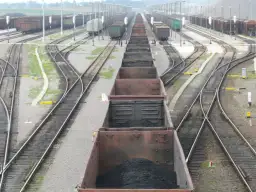 Ile waży pociąg towarowy? Zaskakujące fakty o jego wadze