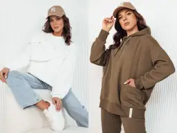 Bluza oversize: Jak nosić i stylizować? Poradnik