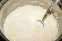 Jak zrobić ryż na mleku dla dziecka, który zachwyci smakiem? Rady