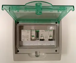 Pompa ciepła 9 kW – jakie zabezpieczenia zapewnią bezpieczeństwo?