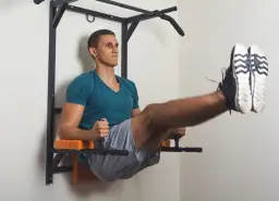 Trening oporowy co to? Poznaj jego korzyści i zastosowanie w fitnessie