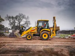 Zużycie paliwa koparko-ładowarki JCB 3CX: fakty i oszczędności